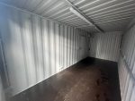 Contentor de 20 Pés Equipado "Bar Quiosque" – Portão a Gás e Isolamento (Cinzento Antracite) - Image 7