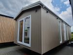 Casa Móvel "Samos 2" 10x3,5m – Design Moderno com 3 Quartos (Cozinha Preta Mate & Madeira) - Image 7