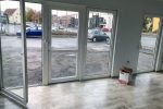 Módulo Comercial 29,4 m² (6x4,9m) – Loja Pré-fabricada Isolada com Estores e Aquecimento - Image 3