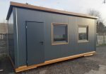 Pavilhão de Escritório 17m² (6x2,9m) – Design Moderno Antracite & Acabamentos em Madeira (Isolamento 100mm)